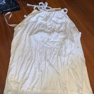 New York company medium white tank